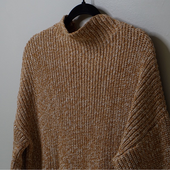 Cupcakes & Cashmere Mock Neck
Marled Knit Sweater Cotton Caramel Brown Size L - Picture 2 of 4